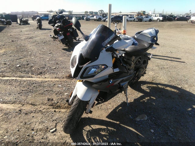 2014 BMW S 1000 RR VIN: WB1053401EZ309246
