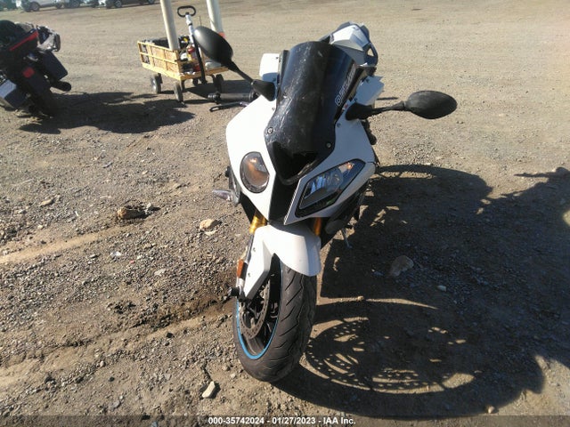 2014 BMW S 1000 RR VIN: WB1053401EZ309246