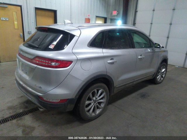 5LMTJ2AH9FUJ00490 Lincoln MKC