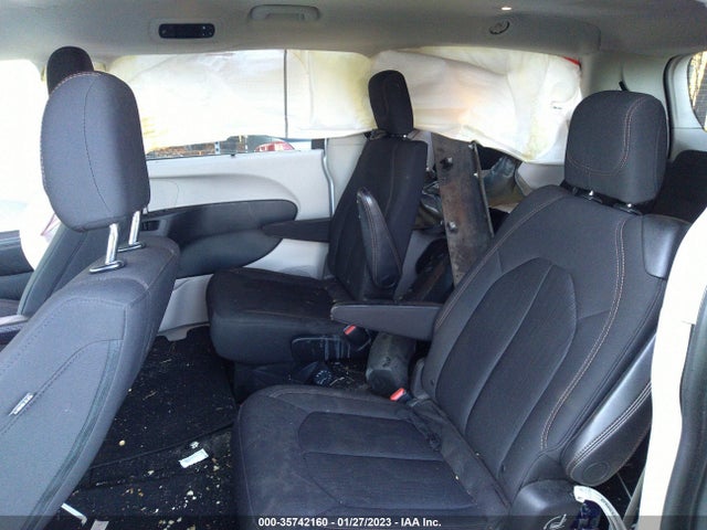Chrysler Pacifica Touring Plus 2018 2C4RC1FG8JR117955 Image 9