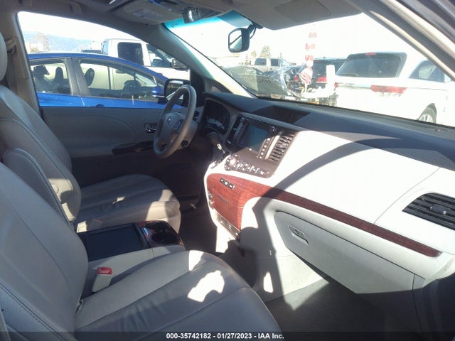 2011 TOYOTA SIENNA XLE AAS/XLE/LTD VIN: 5TDYK3DC6BS100722