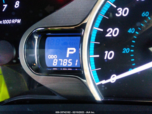 2011 TOYOTA SIENNA XLE AAS/XLE/LTD VIN: 5TDYK3DC6BS100722
