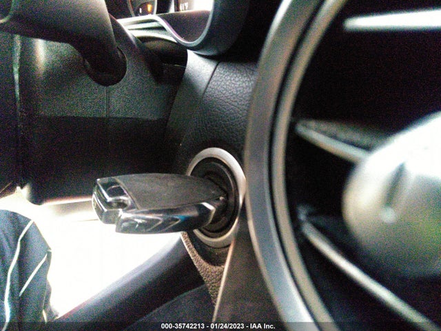 Auction sale of the 2019 Mercedes-benz Glc Glc 300, vin: WDC0J4KBXKF497264, lot number: 35742213