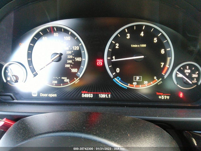 2015 BMW 5 Series, VIN: WBA5B1C55FG126896