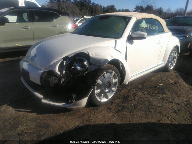 2014 Volkswagen Beetle, VIN: 3VW5P7AT3EM803910
