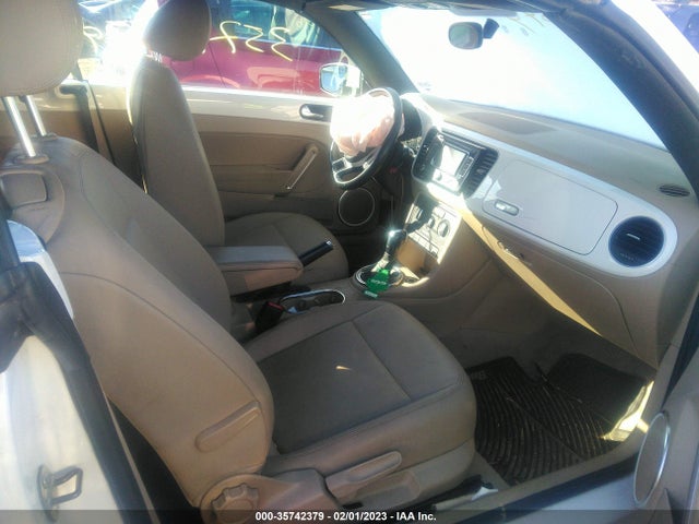 2014 Volkswagen Beetle, VIN: 3VW5P7AT3EM803910