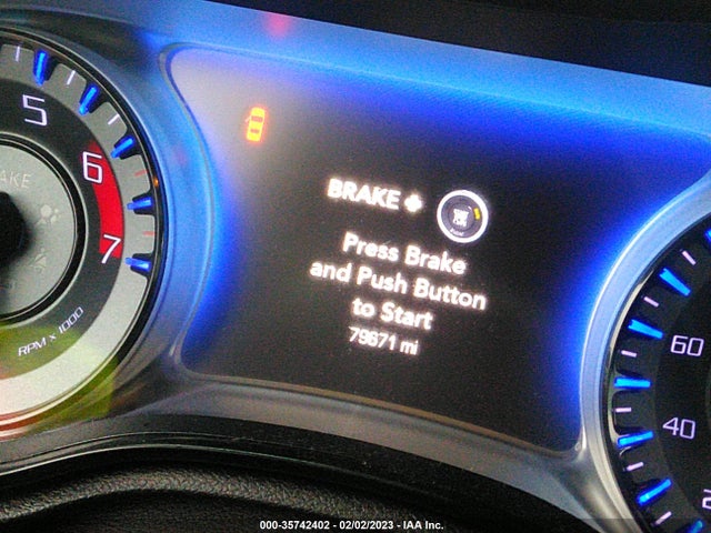 Chrysler 300 2015 2C3CCABT2FH837973 Image 8