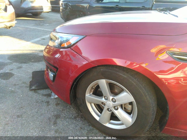 2015 Kia Optima, VIN: 5XXGM4A70FG494535