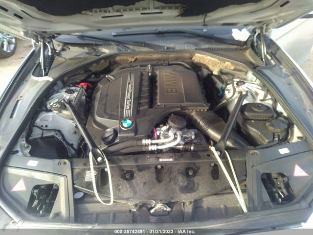 BMW 5 Series 535i Xdrive 2012 WBAFU7C59CDU58919 Image 12