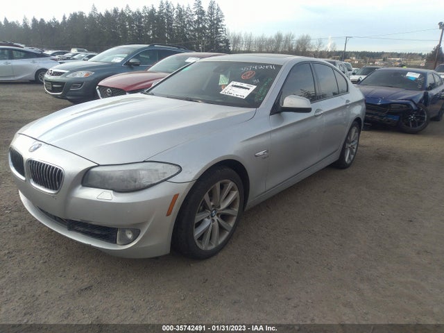 BMW 5 Series 535i Xdrive 2012 WBAFU7C59CDU58919 Image 2