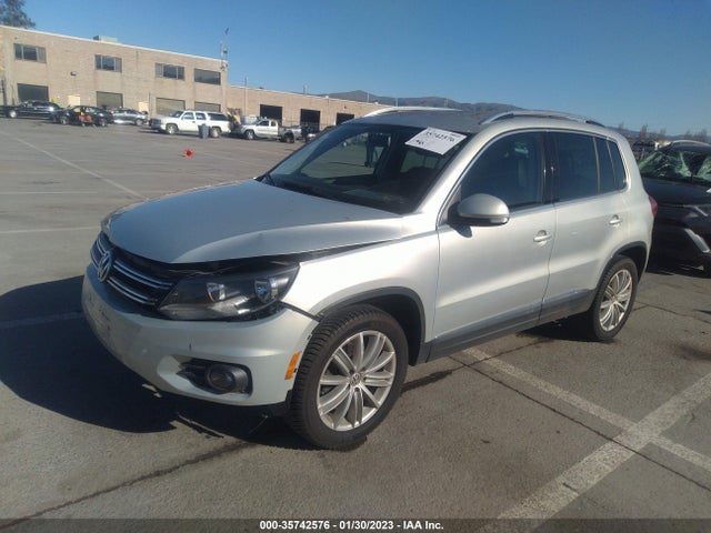 Aukcja sprzedaży 2012 Volkswagen Tiguan Se, vin: WVGBV7AX2CW529431, numer aukcji: 35742576