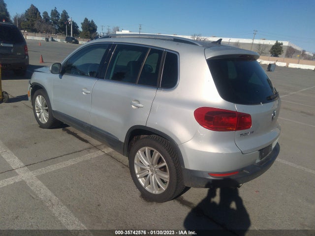 Aukcja sprzedaży 2012 Volkswagen Tiguan Se, vin: WVGBV7AX2CW529431, numer aukcji: 35742576