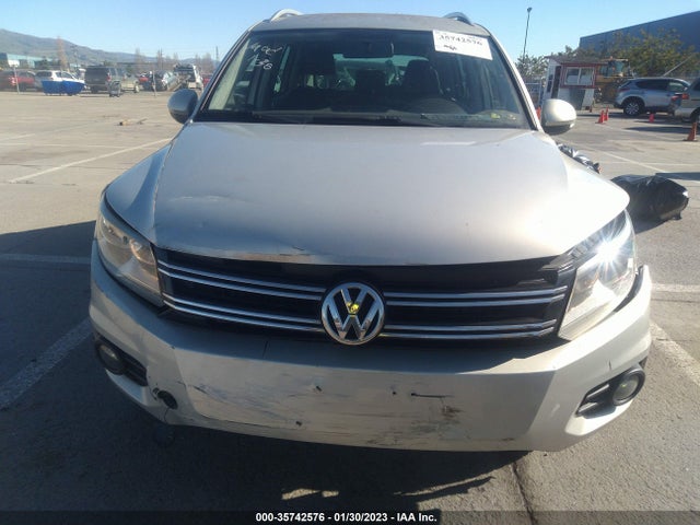 Aukcja sprzedaży 2012 Volkswagen Tiguan Se, vin: WVGBV7AX2CW529431, numer aukcji: 35742576