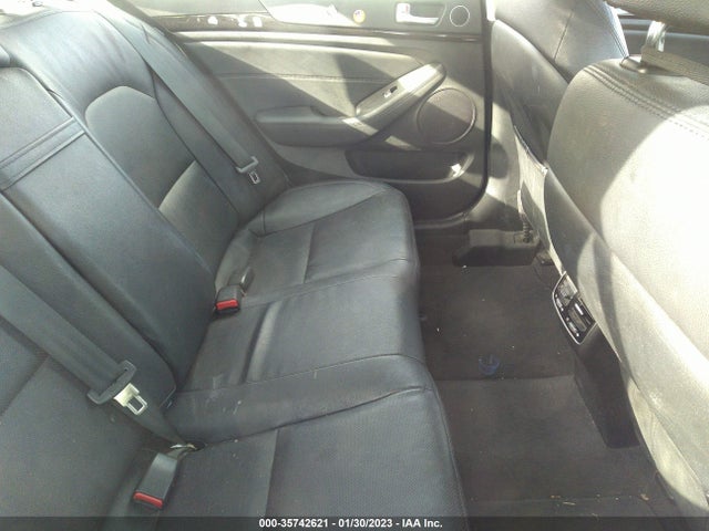 2015 Kia Cadenza, VIN: KNALN4D71F5197234