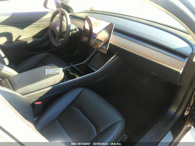 Tesla MODEL 3 2019 5YJ3E1EB0KF408453 Image 5