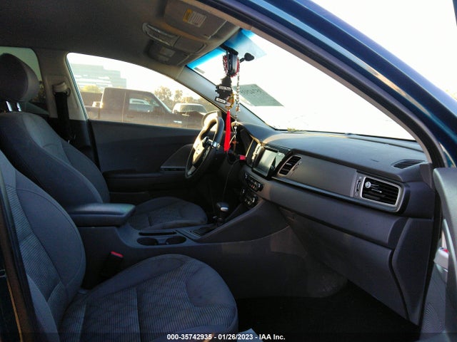 2018 Kia Niro, VIN: KNDCB3LCXJ5212178