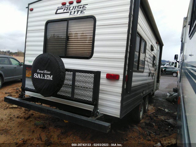 2016 FOREST RIVER SALEM VIN: 4X4TSMU21GT110181
