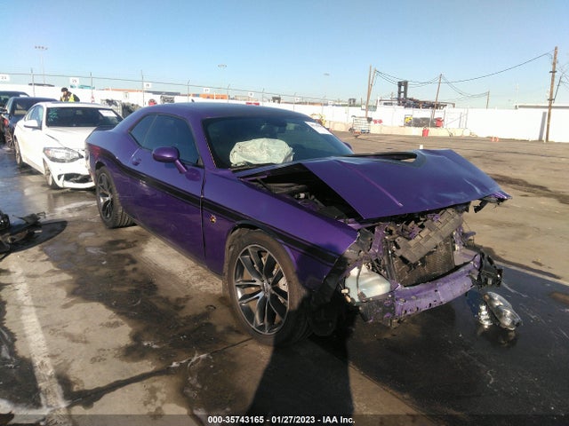 2016 Dodge Challenger, VIN: 2C3CDZFJ2GH145198