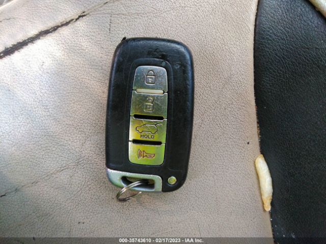 5XYKUDA21BG044607 KIA SORENTO EX