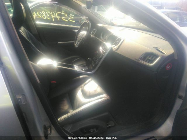 YV1622FS3C2044313 Volvo S60 T5