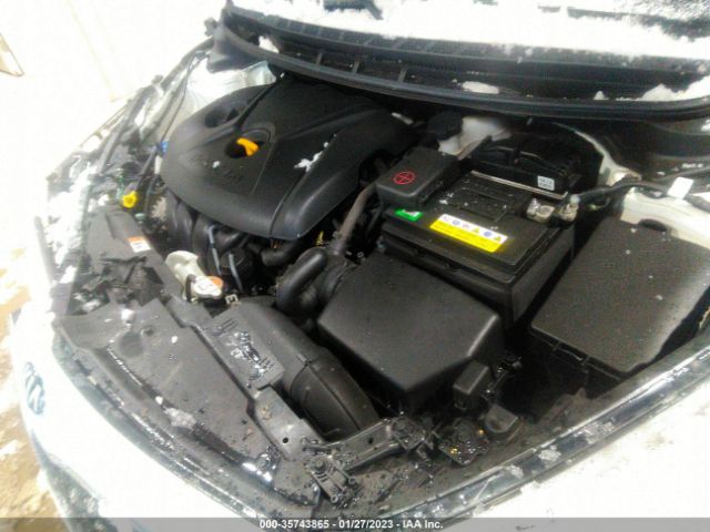 KNAFK4A67G5563197 KIA FORTE LX