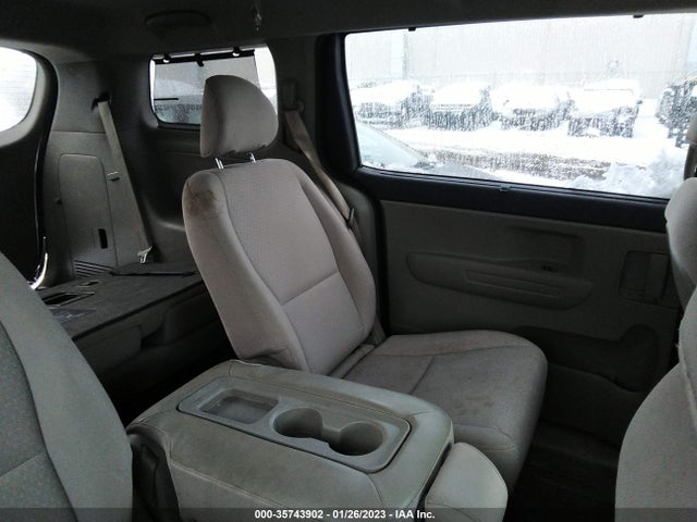 2016 KIA SEDONA LX VIN: KNDMB5C19G6176128