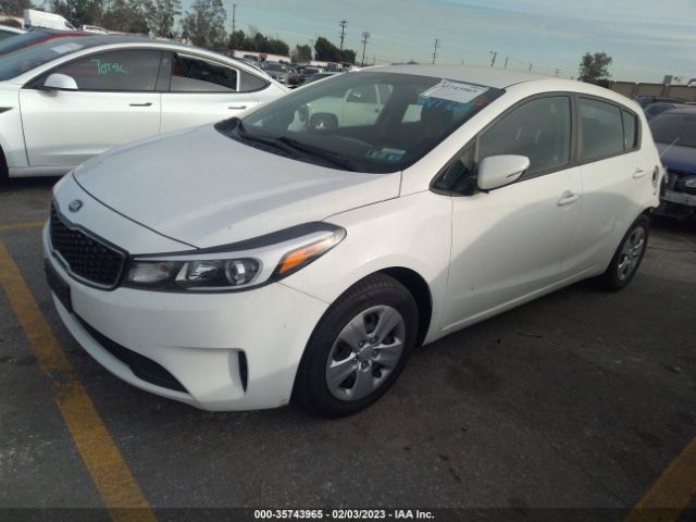 KNAFK5A81H5684848 KIA Forte5 Lx