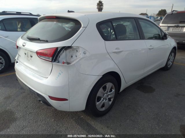 KNAFK5A81H5684848 KIA Forte5 Lx