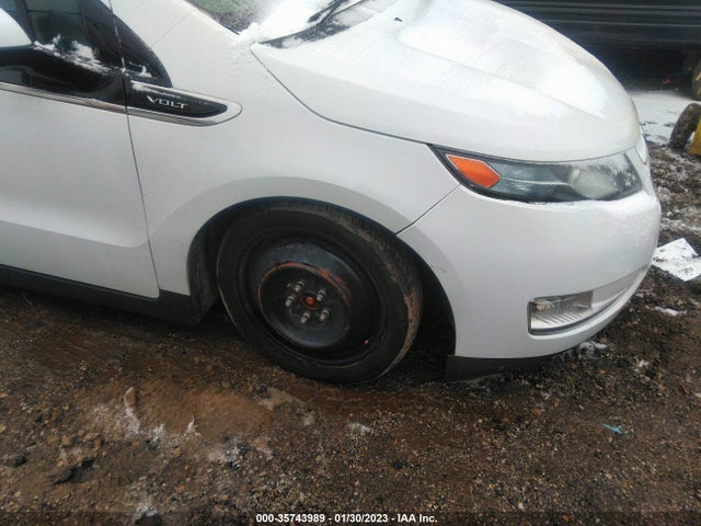 2015 Chevrolet Volt, VIN: 1G1RA6E46FU122357