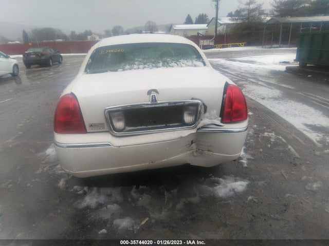 Lincoln Town Car 2006 1LNHM82V66Y629797 Image 7