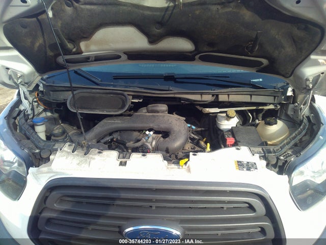 1FTYE1ZM4HKA27346 Ford Transit-150