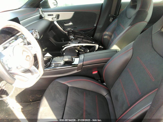 2021 Mercedes-Benz CLA-Class, VIN: W1K5J4GB7MN185969