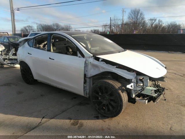 2021 Tesla Model Y, VIN: 5YJYGDEEXMF203379