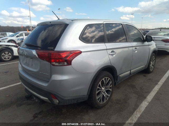 JA4AZ3A3XGZ017635 Mitsubishi Outlander Se/sel/es