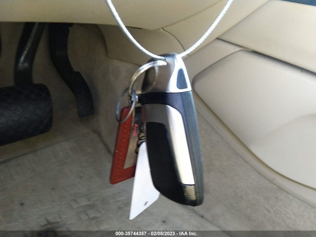 WA1LHAF76HD049993 Audi Q7 Premium Plus