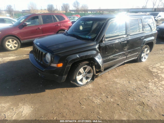 2014 JEEP PATRIOT LATITUDE VIN: 1C4NJPFB8ED575192