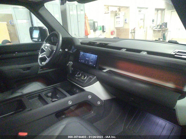 2023 Land Rover Defender, VIN: SALEJ7EX1P2137232