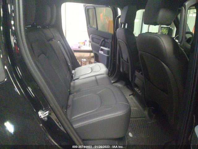 2023 Land Rover Defender, VIN: SALEJ7EX1P2137232