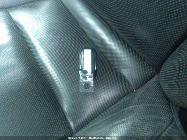 2016 Tesla Model X, VIN: 5YJXCBE43GF000681