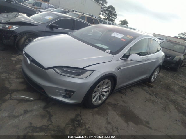 2016 Tesla Model X, VIN: 5YJXCBE43GF000681