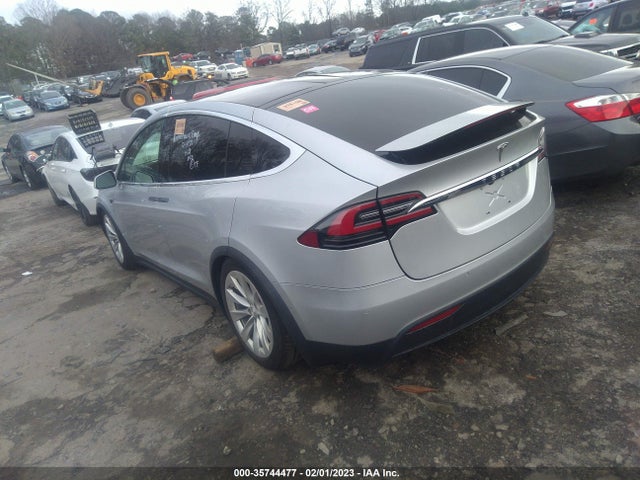 2016 Tesla Model X, VIN: 5YJXCBE43GF000681