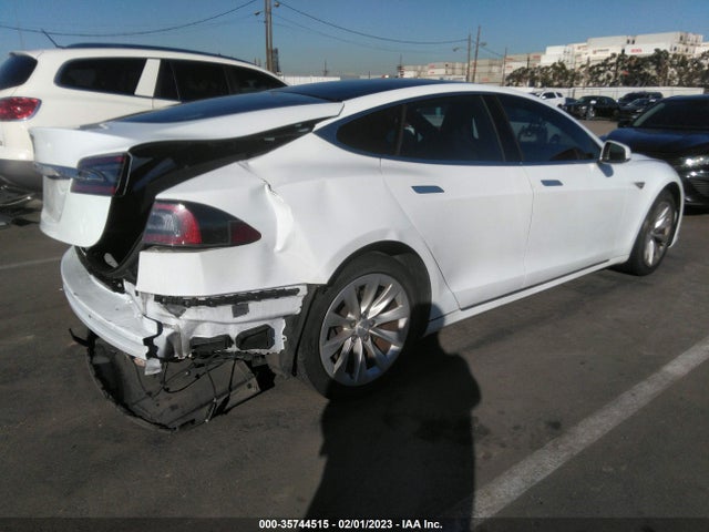 2016 Tesla Model S, VIN: 5YJSA1E11GF153317