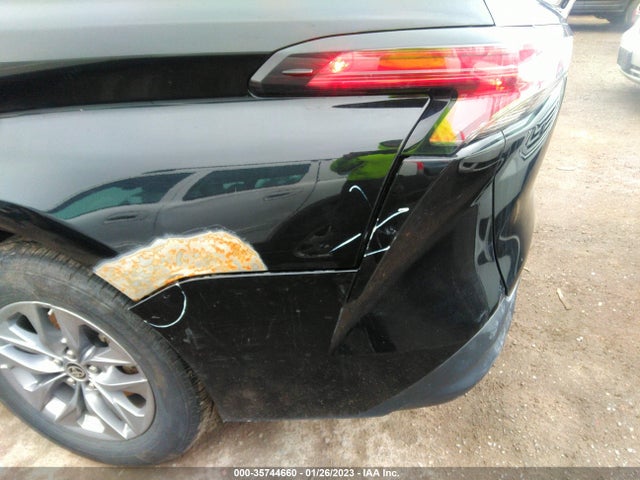 2021 Toyota Sienna, VIN: 5TDKRKEC5MS043474