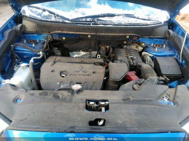 JA4AR3AW4JU002398 Mitsubishi Outlander Sport Se 2.4