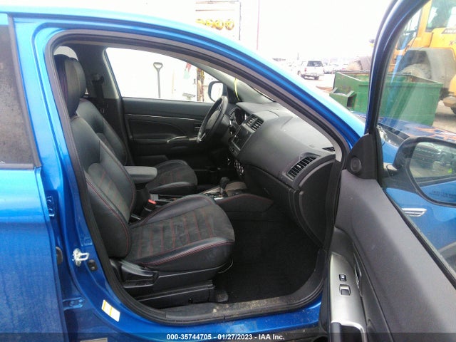 JA4AR3AW4JU002398 Mitsubishi Outlander Sport Se 2.4