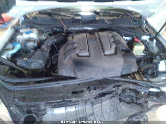 WVGDP9BP5ED013169 Volkswagen Touareg R-line