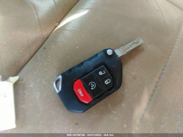 1C4HJXEG7JW143413 Jeep Wrangler Unlimited Sahara