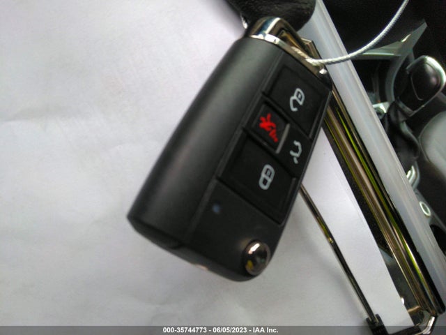 3VWCA7AU1FM509893 Volkswagen Golf Sportwagen Tdi S