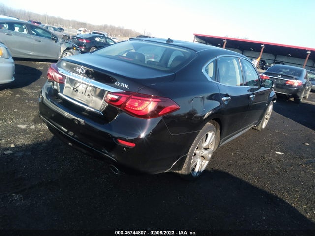 2016 Infiniti Q70, VIN: JN1BY1PR0GM721128