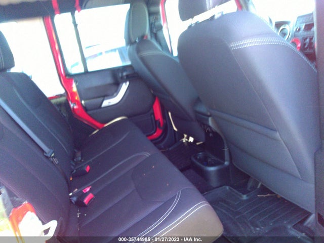 1C4BJWEG0JL936425 Jeep Wrangler Jk Unlimited Sahara